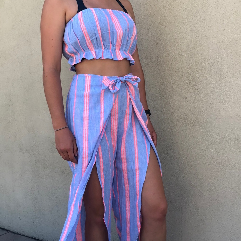 Two piece outfit.